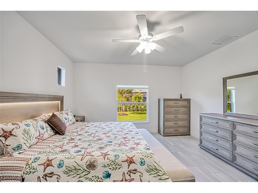 1012 NW 35th Place Cape Coral FL 33993 2025019188 image20