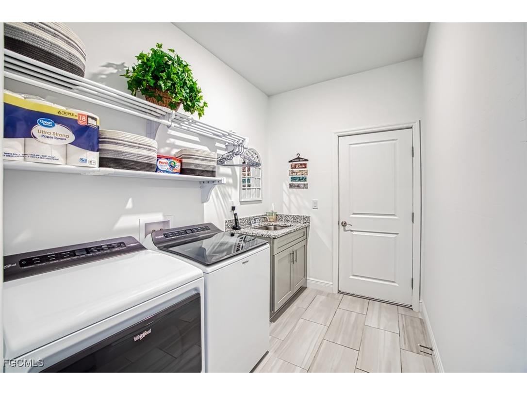 1012 NW 35th Place Cape Coral FL 33993 2025019188 image28