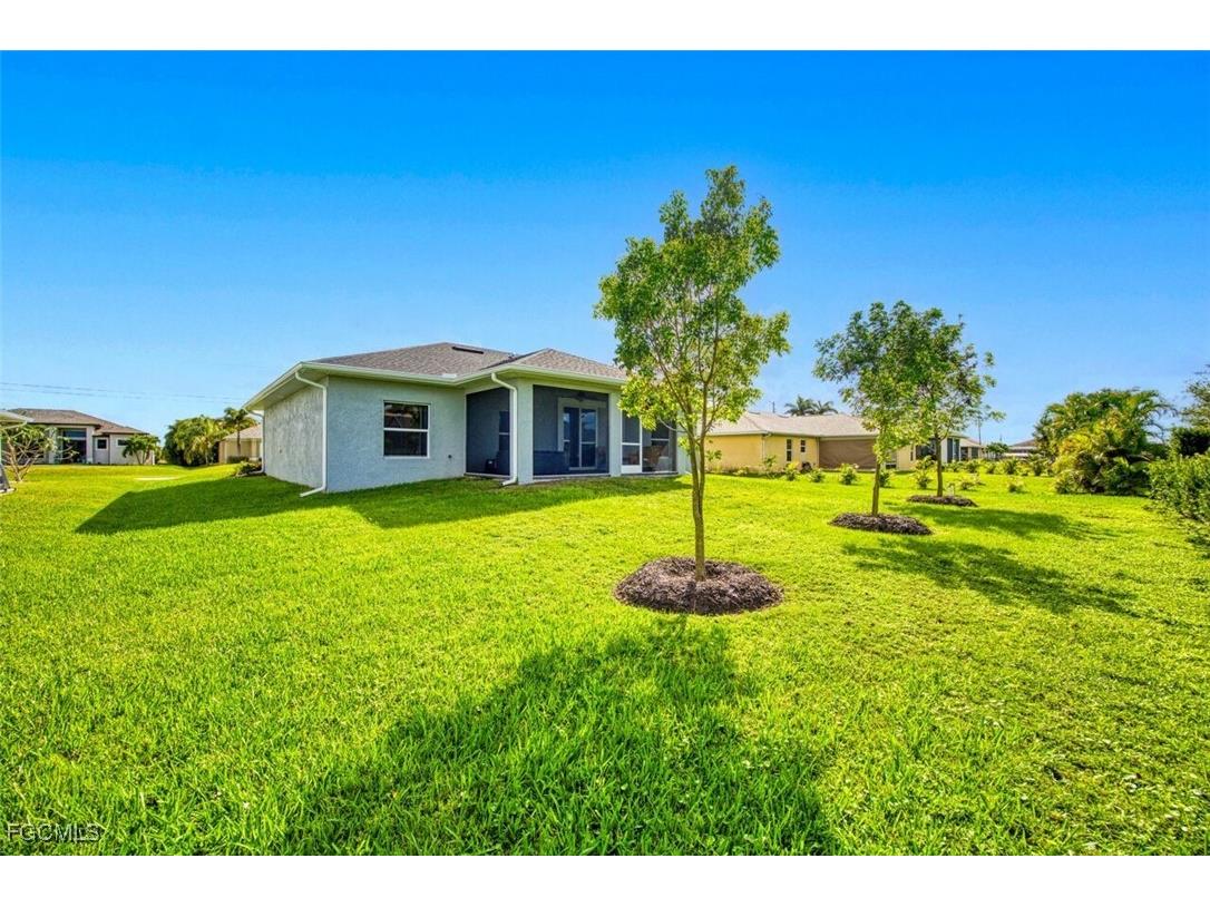 1012 NW 35th Place Cape Coral FL 33993 2025019188 image33