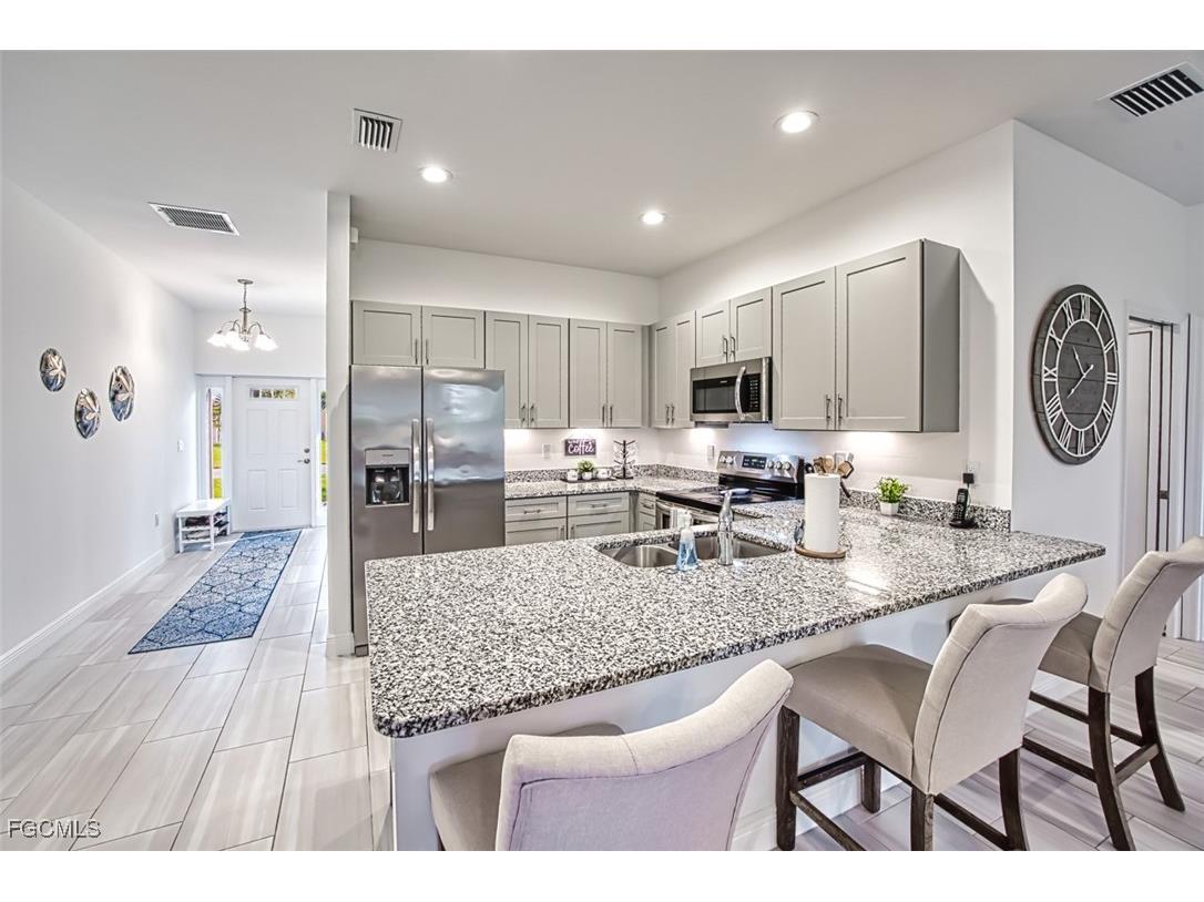 1012 NW 35th Place Cape Coral FL 33993 2025019188 image9