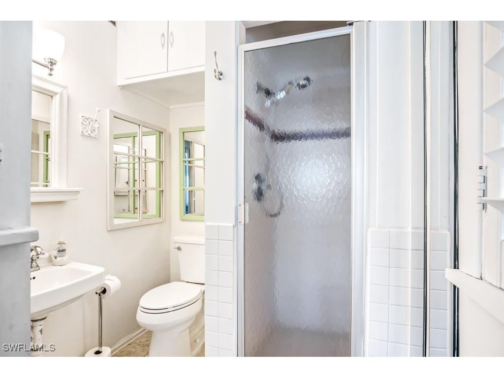 1012 Ridge Street Naples FL 34103 225055471 image10