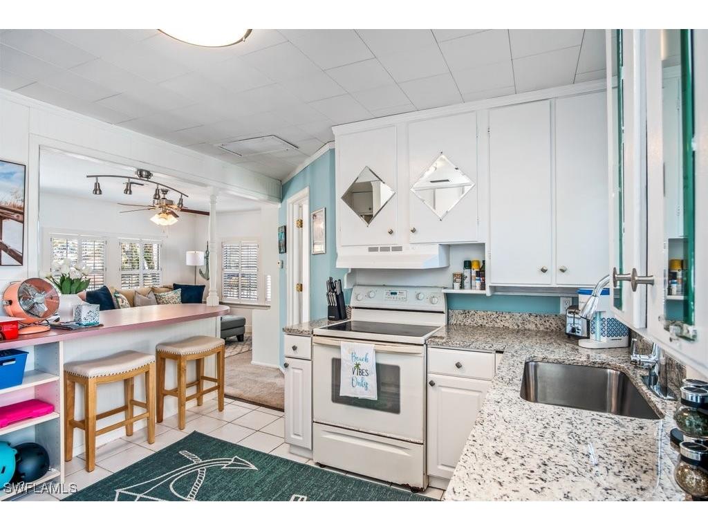 1012 Ridge Street Naples FL 34103 225055471 image11