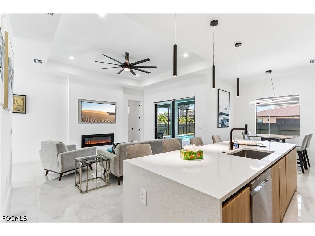 1012 SW 36th Street Cape Coral FL 33914 2026019086 image10