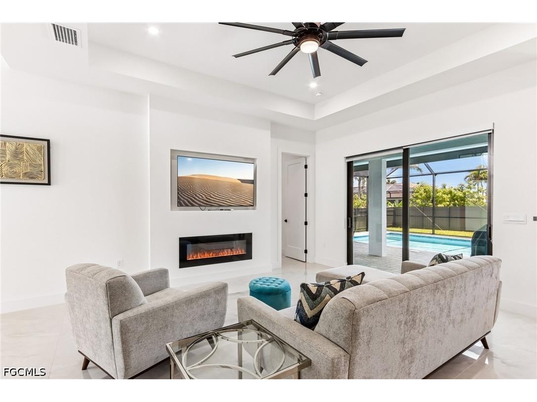 1012 SW 36th Street Cape Coral FL 33914 2026019086 image7