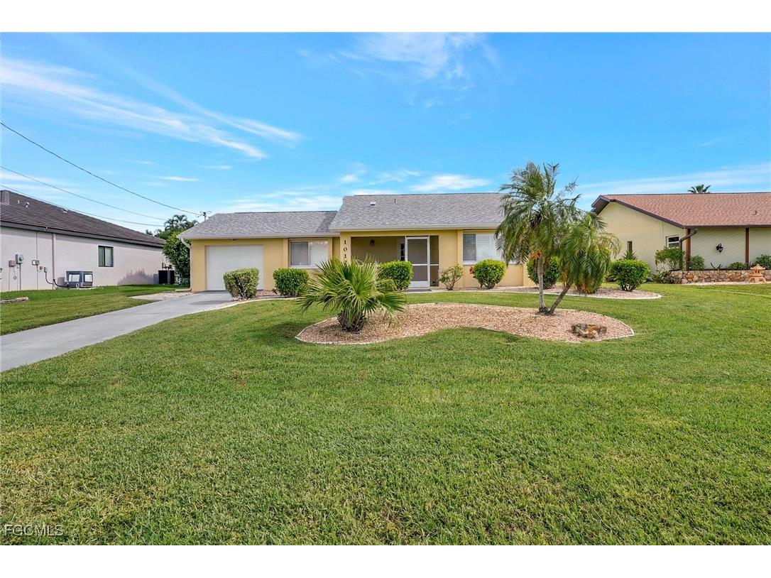 1012 SW 51st Terrace Cape Coral FL 33914 2025007001 image1