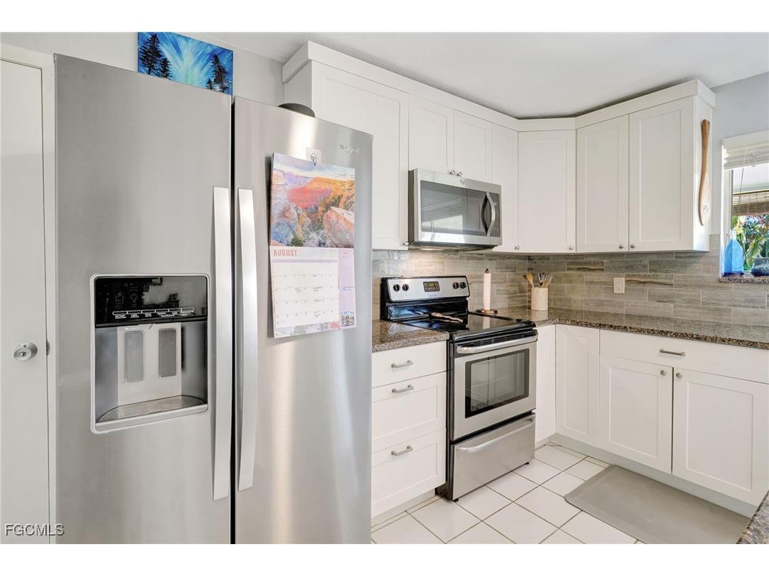 1012 SW 51st Terrace Cape Coral FL 33914 2025007001 image16