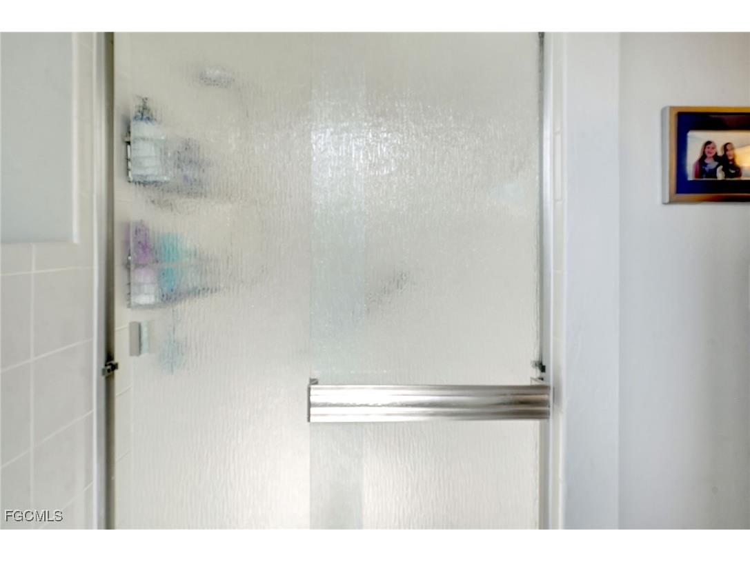 1012 SW 51st Terrace Cape Coral FL 33914 2025007001 image25