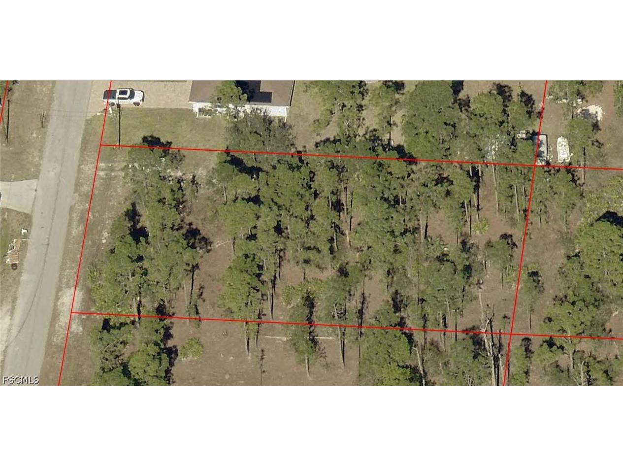 1012 Scott Avenue Lehigh Acres FL 33972 2026009756 image2
