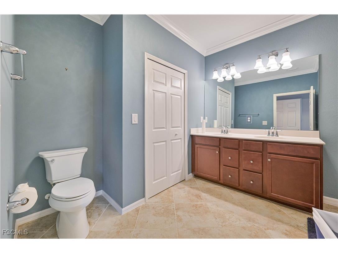 10120 Tin Maple Drive #19 Estero FL 33928 2026001920 image20