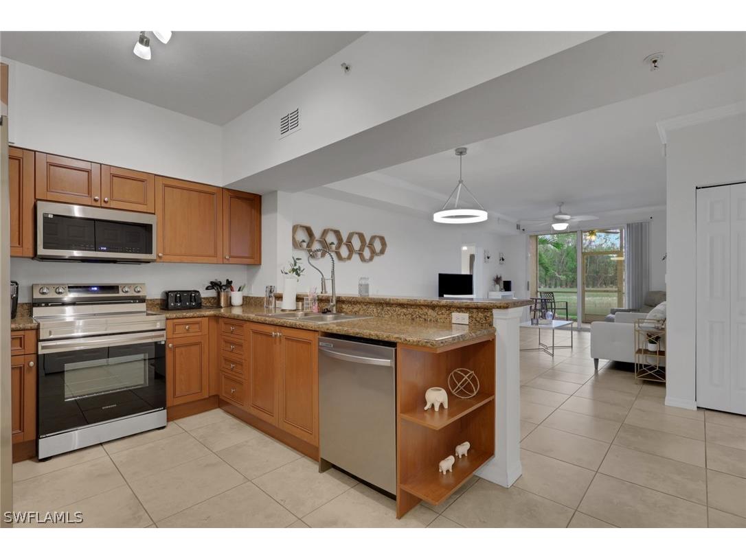 10121 Villagio Palms Way #102 Estero FL 33928 226011794 image1