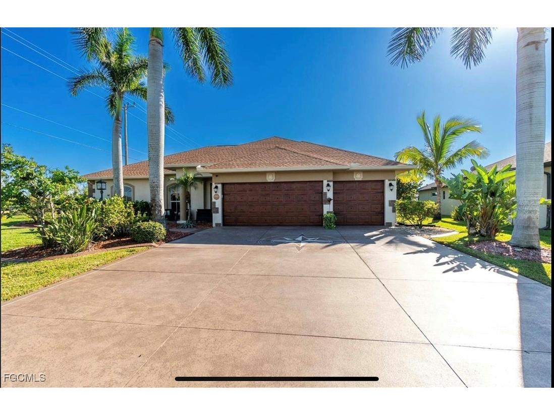 10127 Lebanon Drive Port Charlotte FL 33918 2025014693 image1