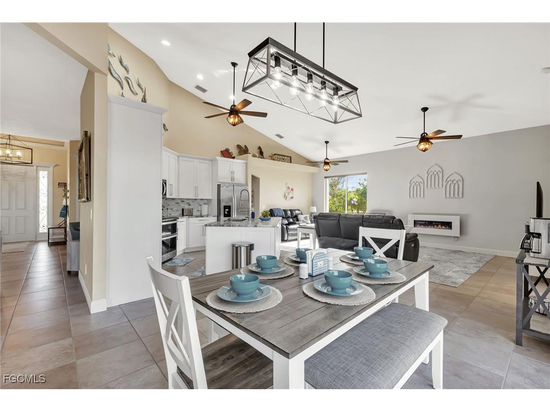 10127 Lebanon Drive Port Charlotte FL 33918 2025014693 image15