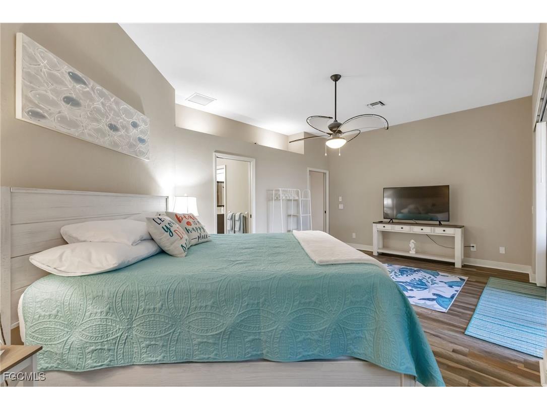 10127 Lebanon Drive Port Charlotte FL 33918 2025014693 image26