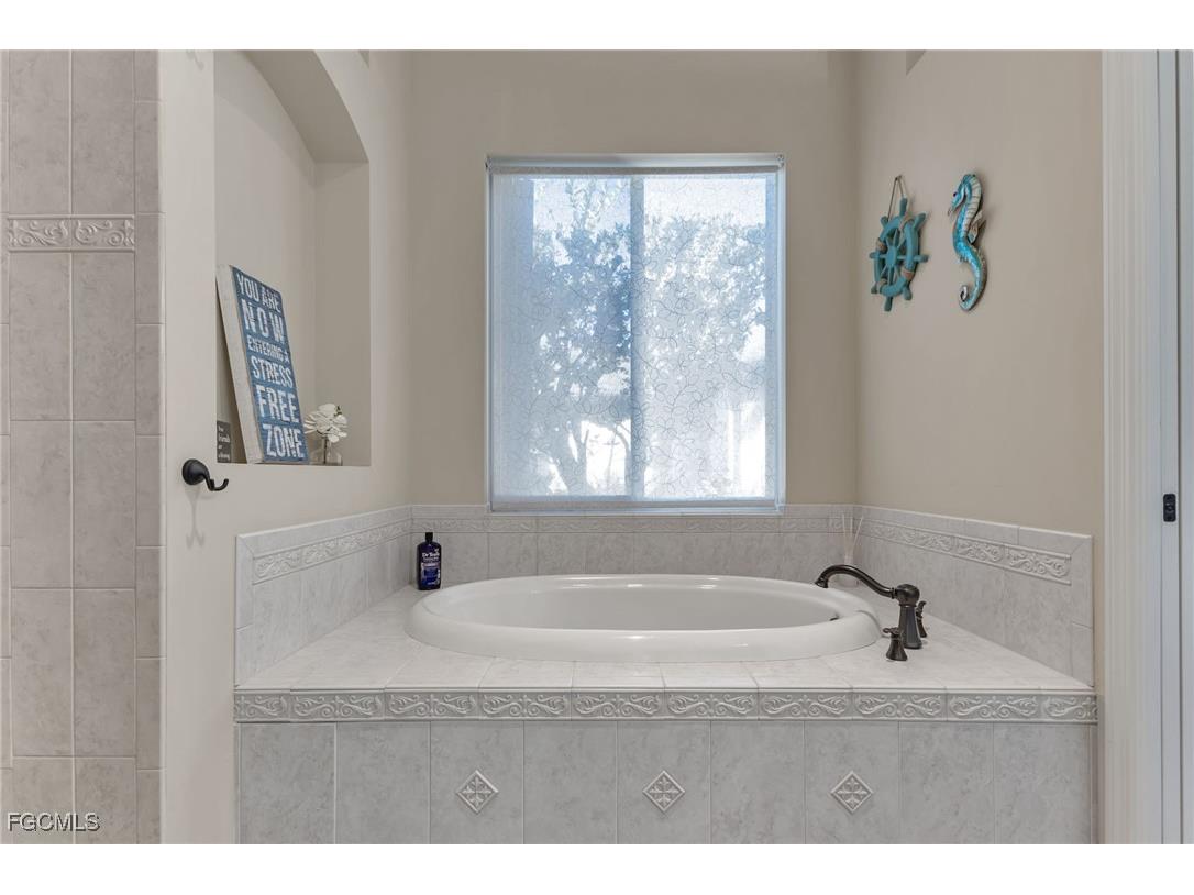 10127 Lebanon Drive Port Charlotte FL 33918 2025014693 image28