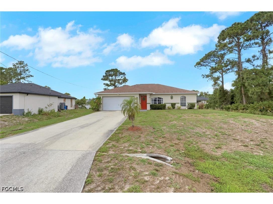1013 Acroft Avenue Lehigh Acres FL 33971 2026023374 image2