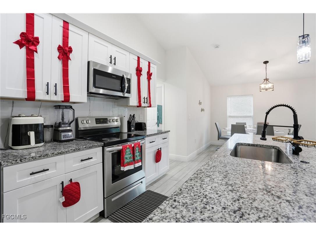 1013 Atherton Avenue Lehigh Acres FL 33971 2025020149 image17