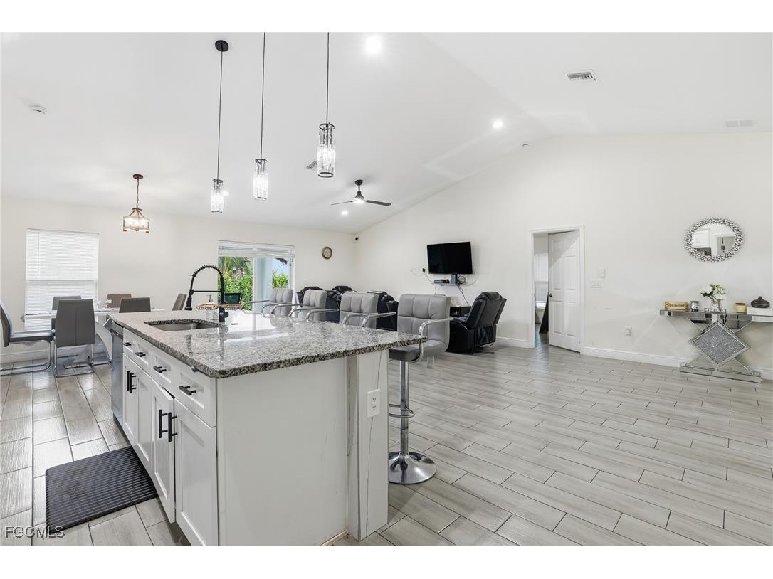 1013 Atherton Avenue Lehigh Acres FL 33971 2025020149 image18