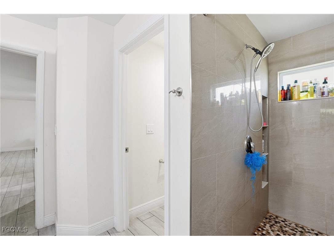 1013 Atherton Avenue Lehigh Acres FL 33971 2025020149 image25