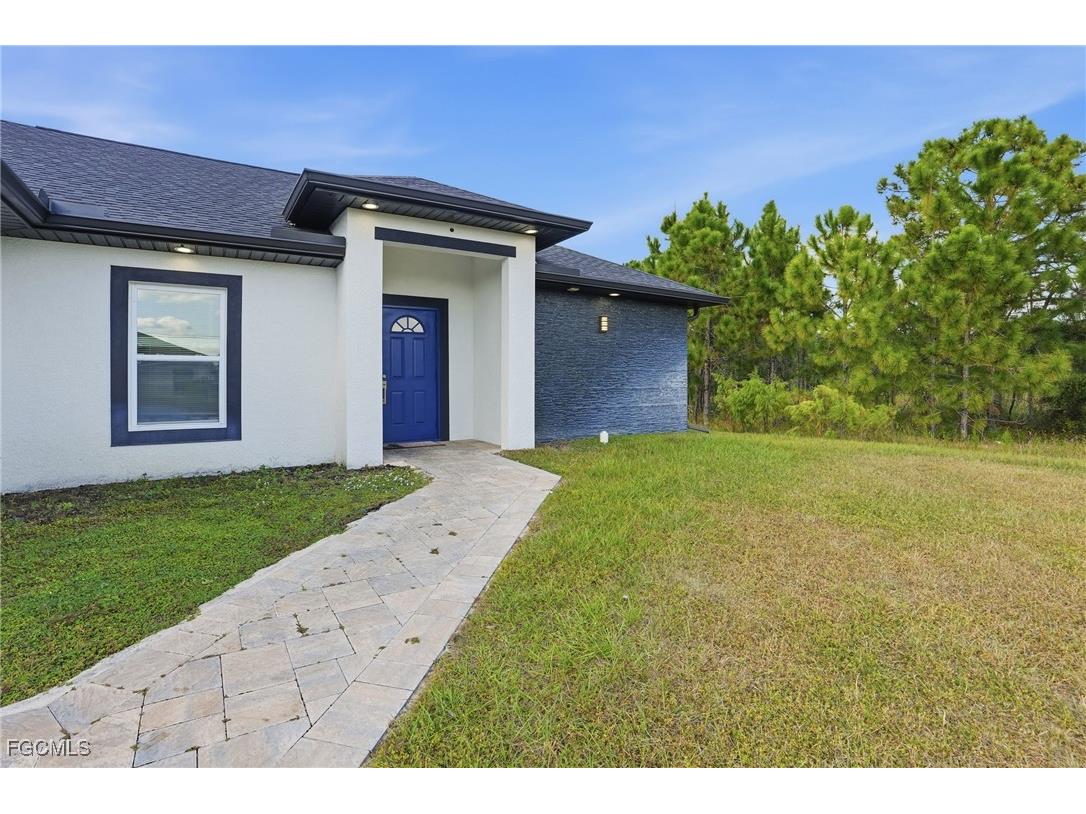 1013 Atherton Avenue Lehigh Acres FL 33971 2025020149 image6