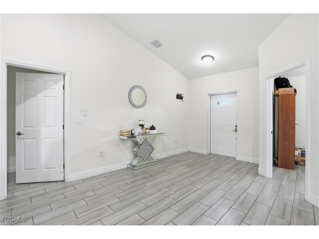 1013 Atherton Avenue Lehigh Acres FL 33971 2025020149 image7