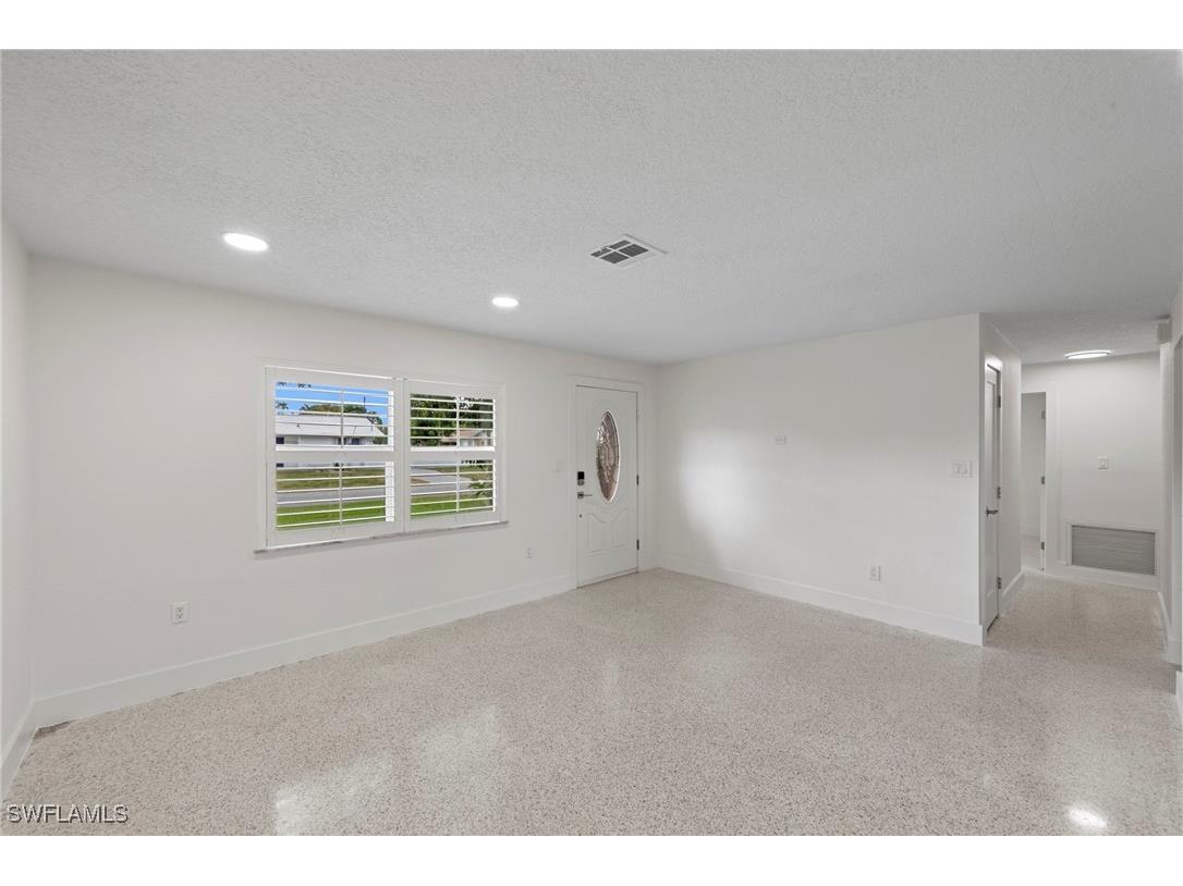 1013 Averly Street Fort Myers FL 33919 225084655 image10