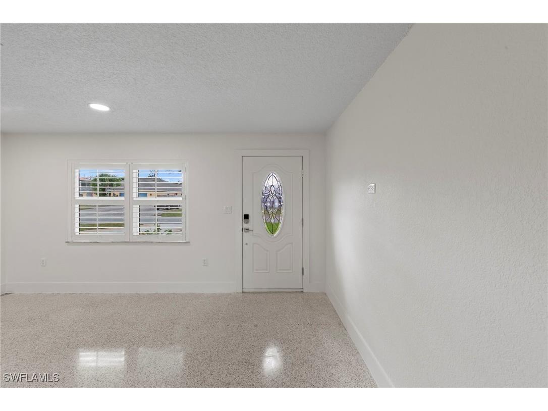 1013 Averly Street Fort Myers FL 33919 225084655 image9