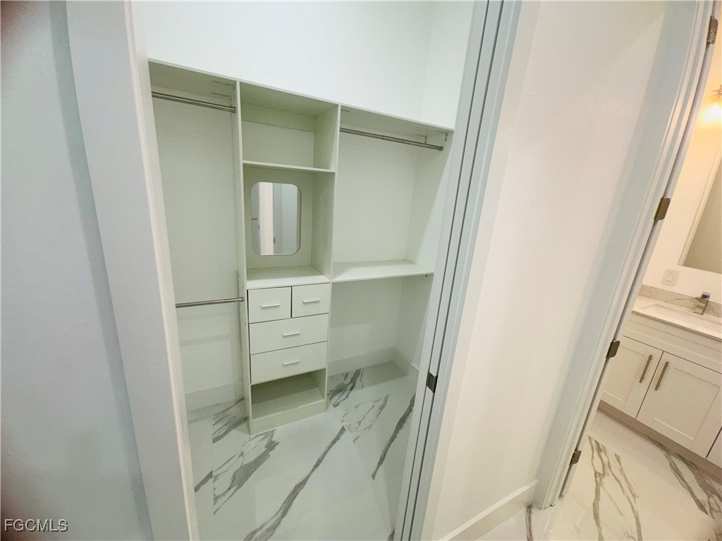 1013 Barcelona Street E Lehigh Acres FL 33974 2025010862 image17