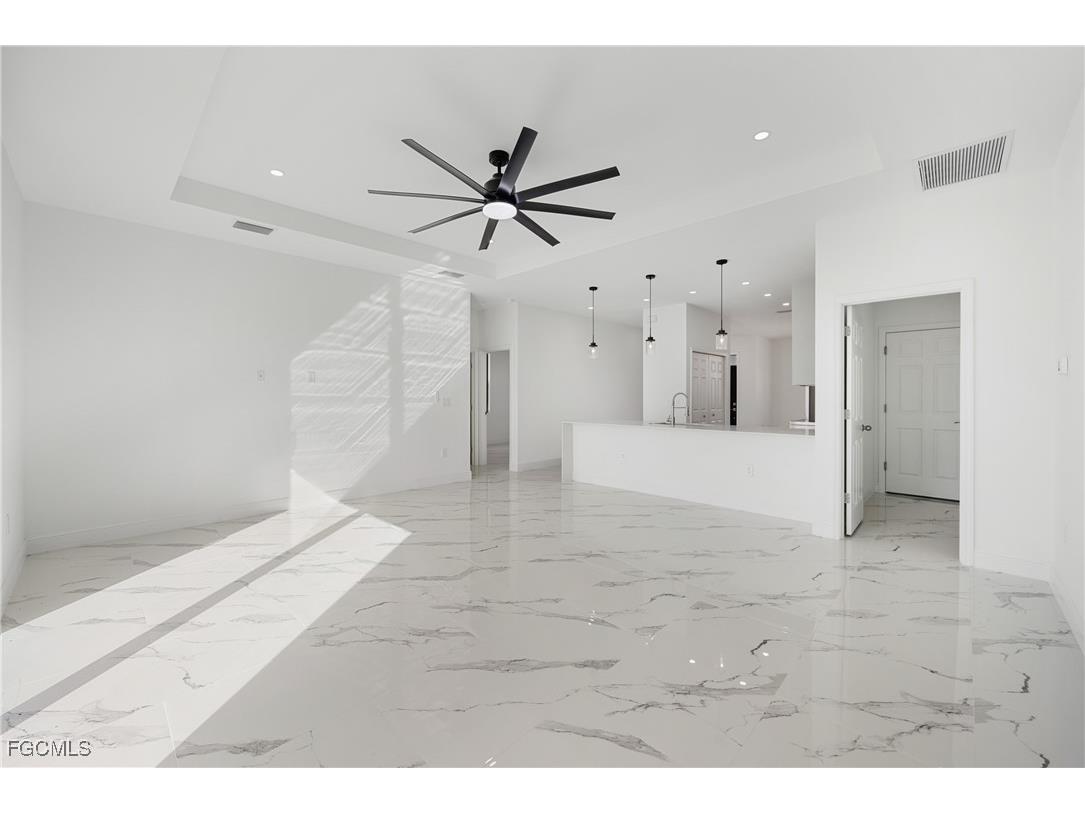 1013 El Dorado Boulevard N Cape Coral FL 33993 2025021634 image24