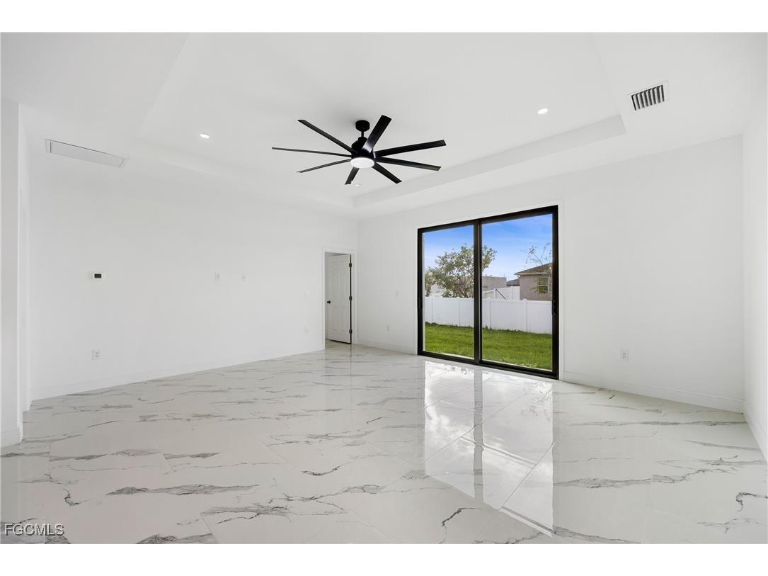 1013 El Dorado Boulevard N Cape Coral FL 33993 2025021634 image26