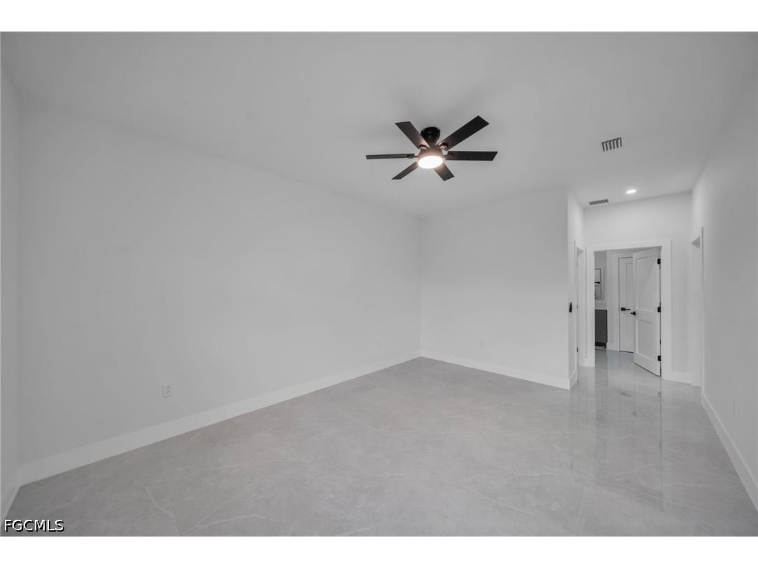 1013 NE 12th Terrace Cape Coral FL 33909 2026029262 image16