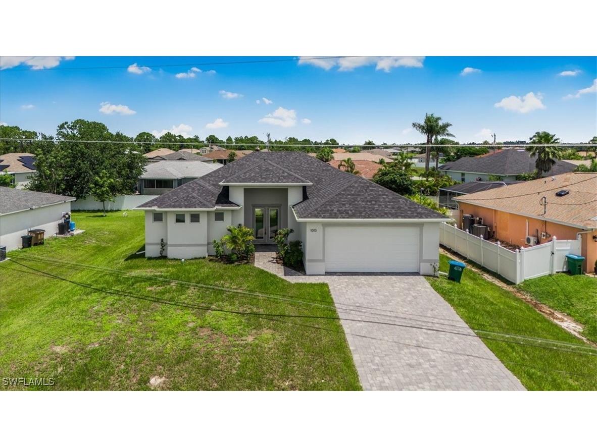 1013 NE 39th Terrace Cape Coral FL 33909 226005390 image1