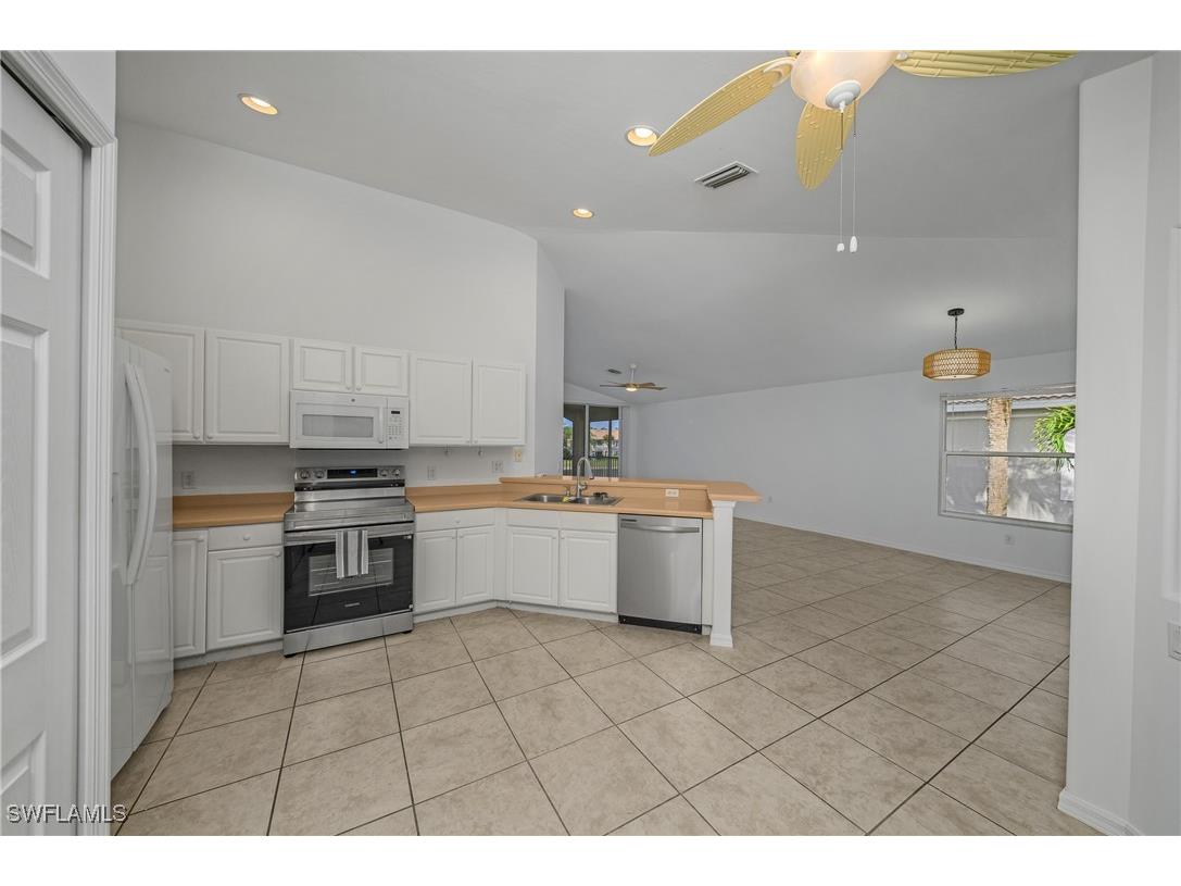 10130 Colonial Country Club Boulevard #702 Fort Myers FL 33913 225080923 image7