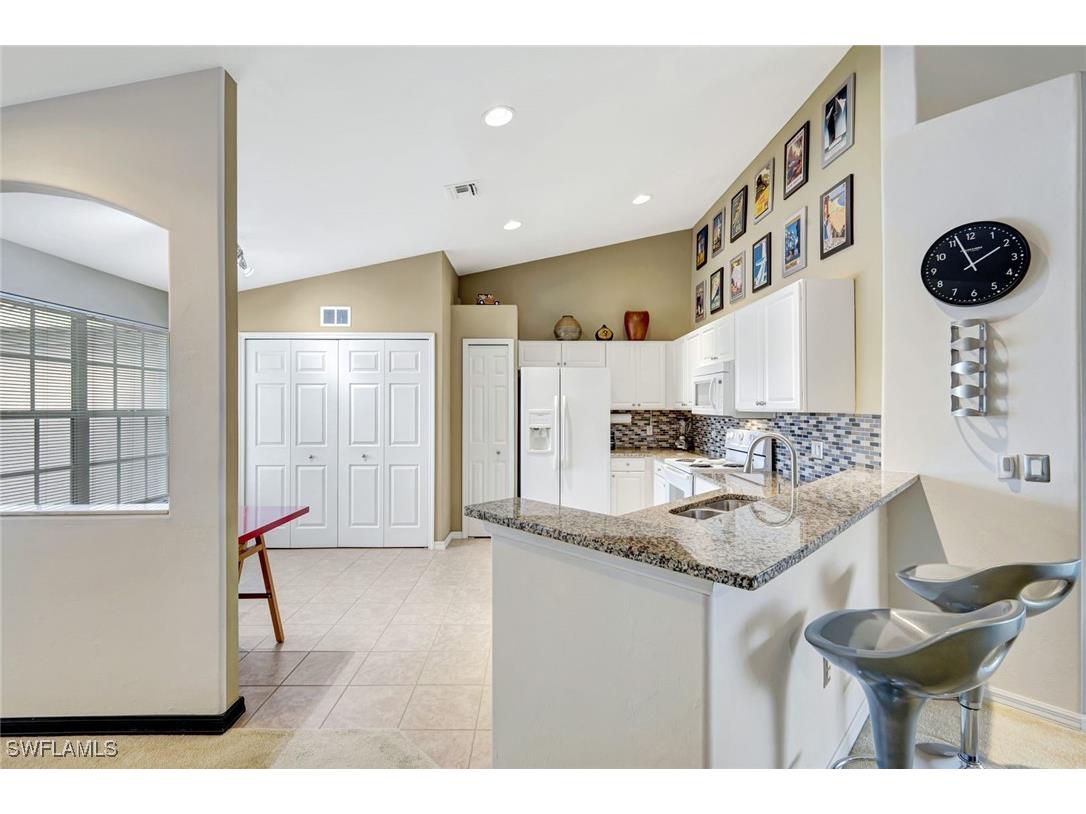 10131 Colonial Country Club Boulevard #1403 Fort Myers FL 33913 226001351 image8