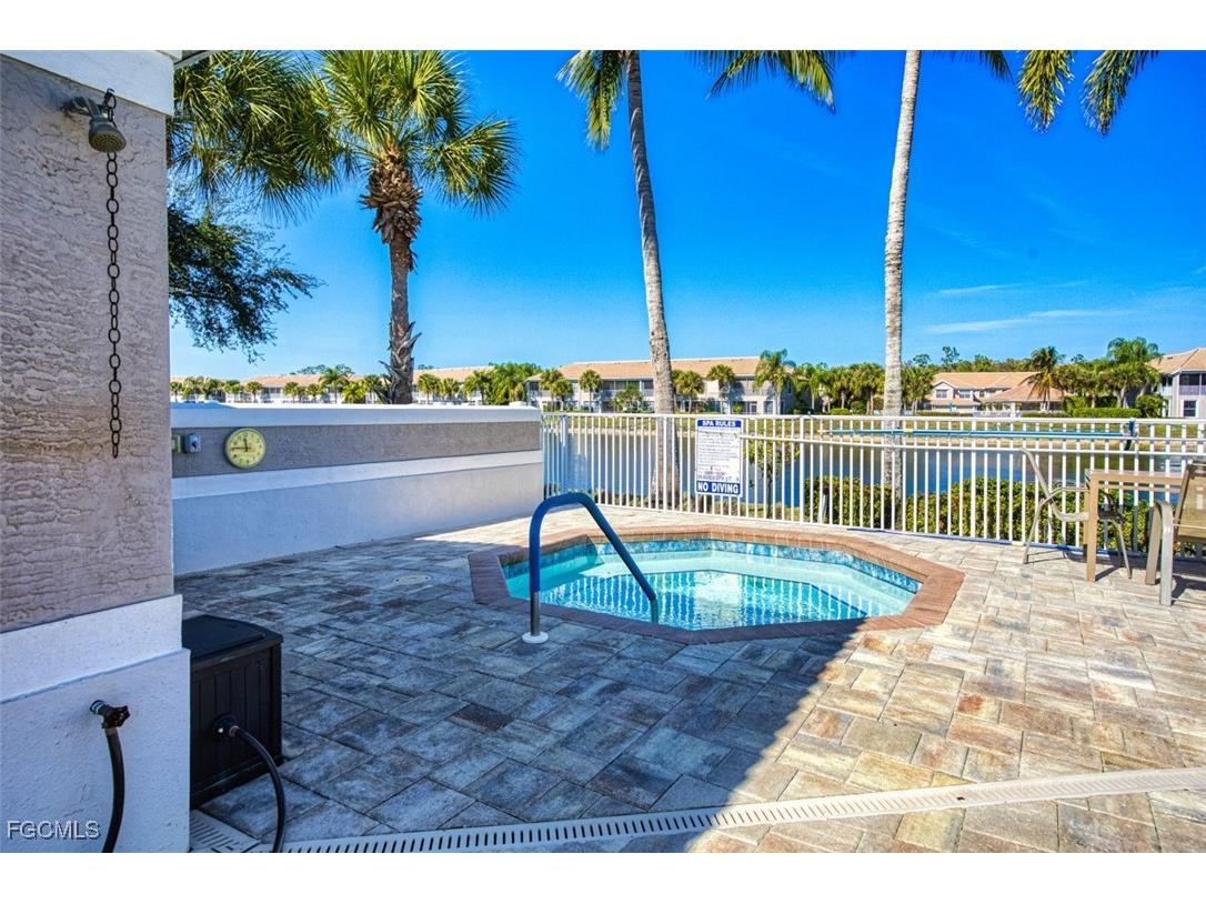 10134 Colonial Country Club Boulevard #904 Fort Myers FL 33913 2026000444 image34