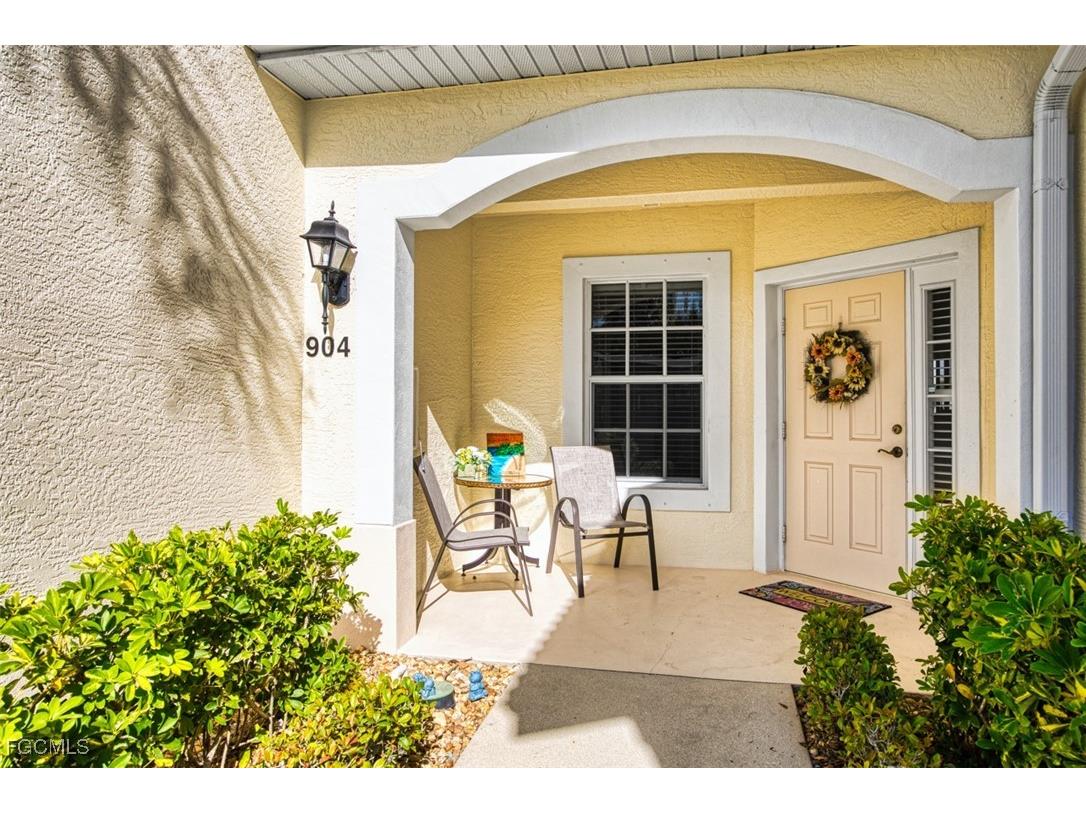 10134 Colonial Country Club Boulevard #904 Fort Myers FL 33913 2026000444 image8