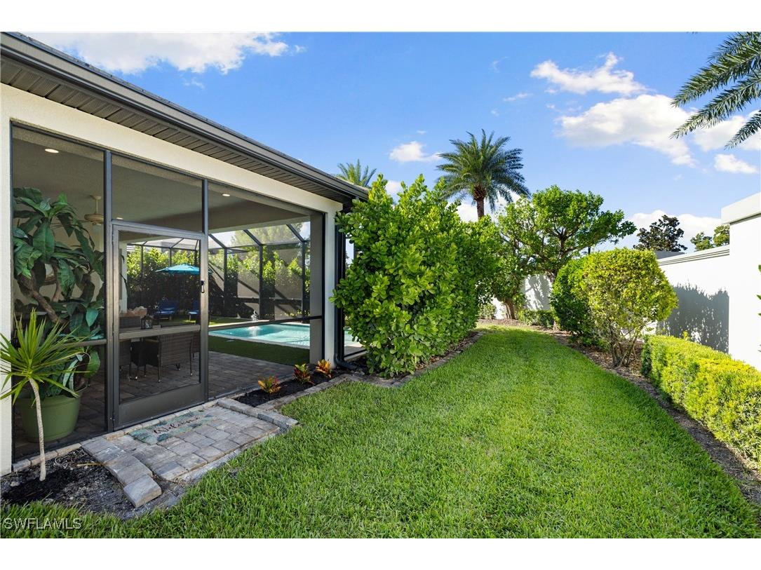 10137 Florence Circle Naples FL 34119 225076841 image37