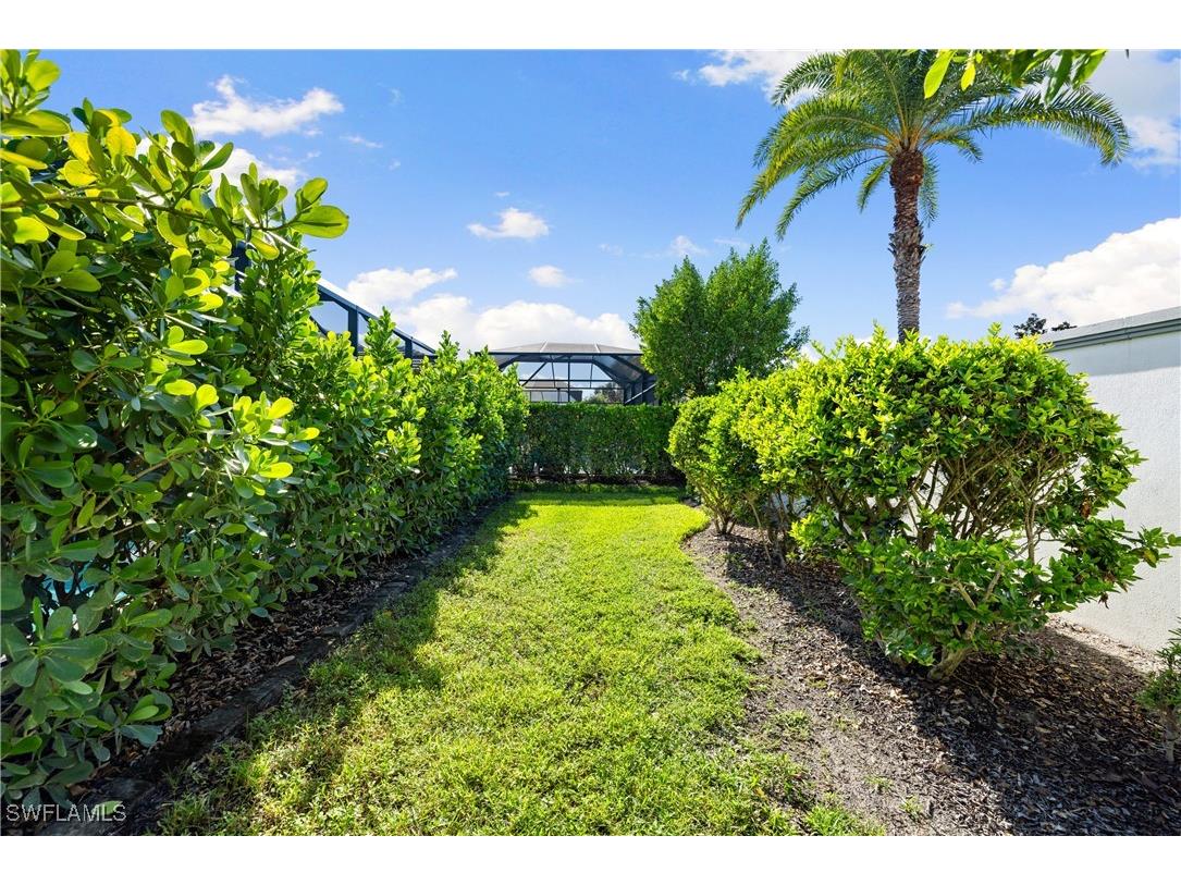 10137 Florence Circle Naples FL 34119 225076841 image38