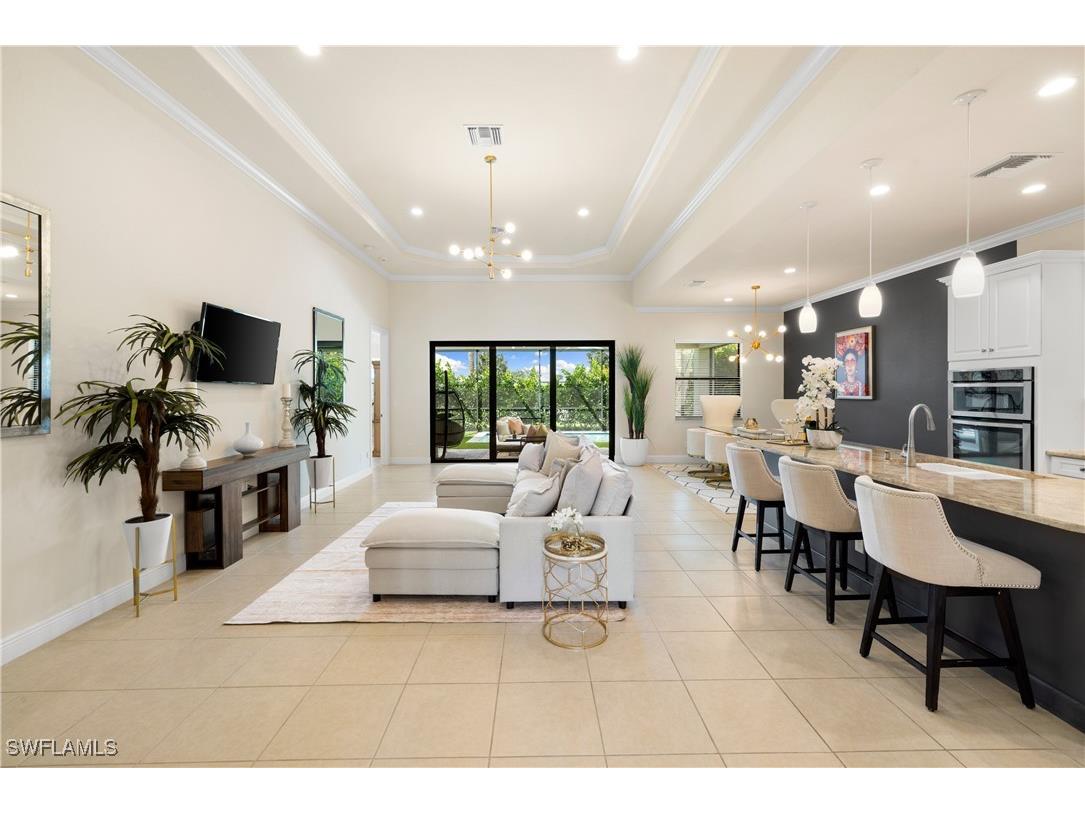 10137 Florence Circle Naples FL 34119 225076841 image4