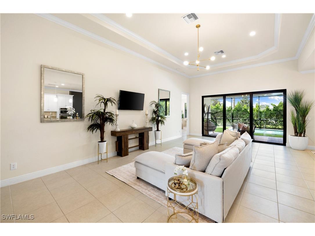 10137 Florence Circle Naples FL 34119 225076841 image5