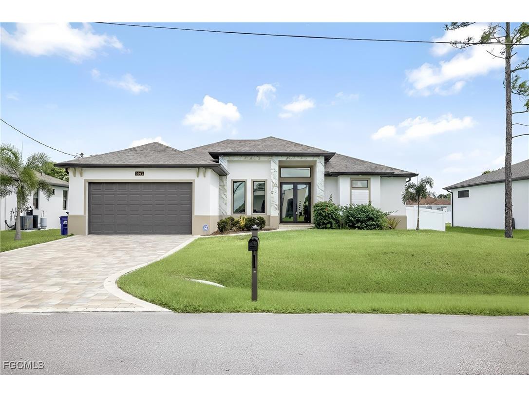 1014 Angelo Avenue Lehigh Acres FL 33971 2025010182 image1