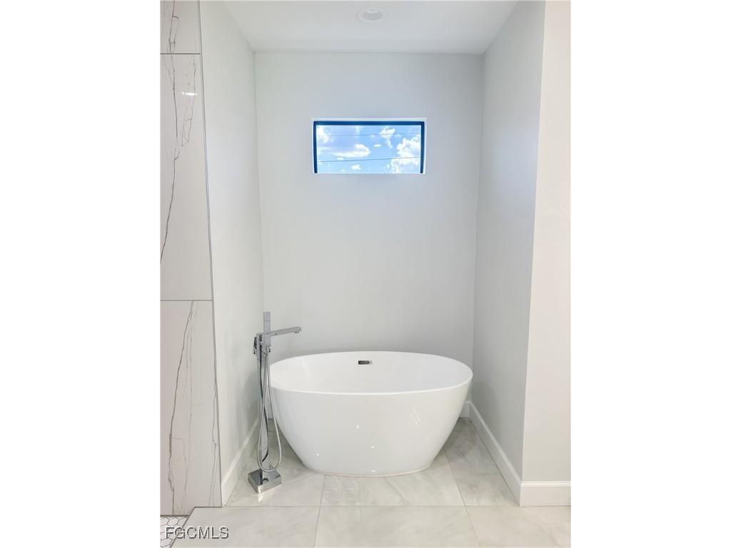 1014 Angelo Avenue Lehigh Acres FL 33971 2025010182 image8