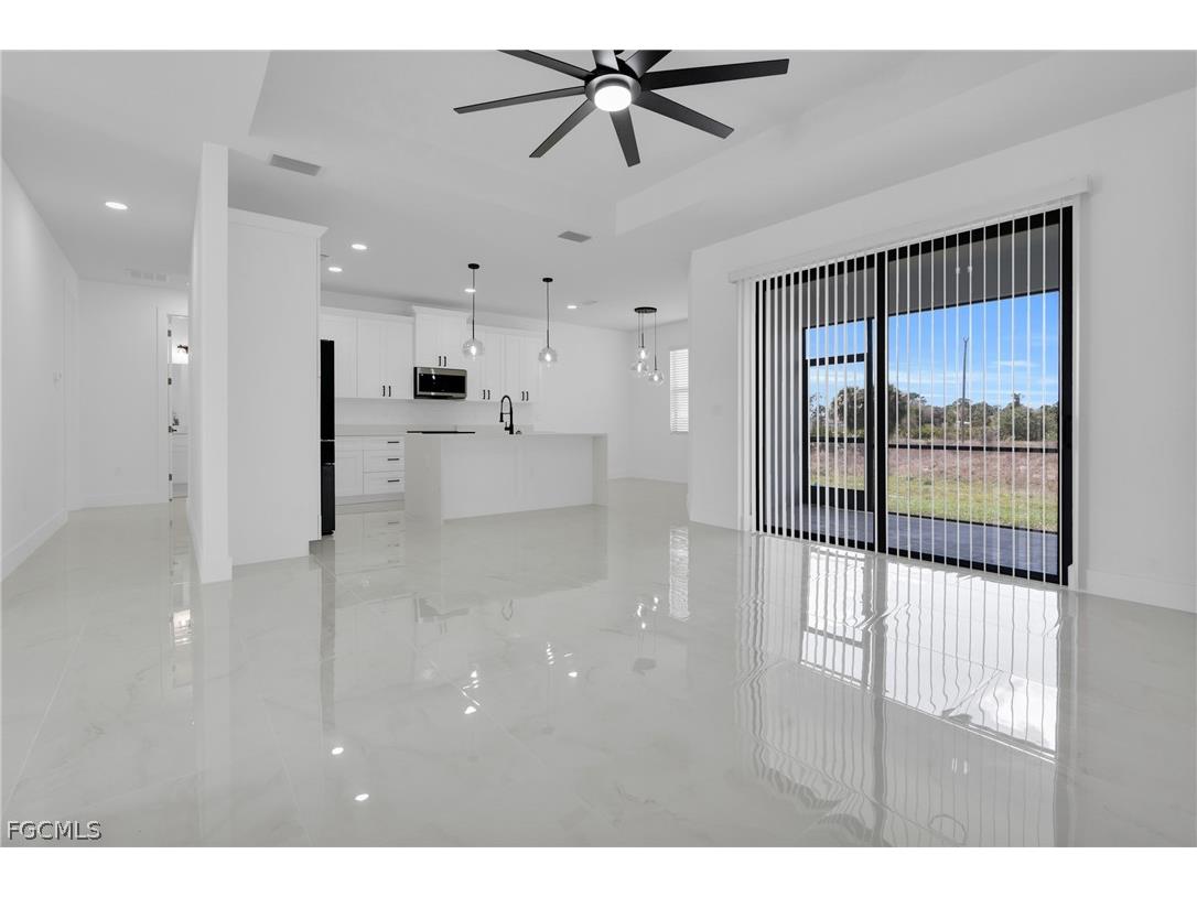 1014 Countess Avenue Lehigh Acres FL 33974 2026008543 image8