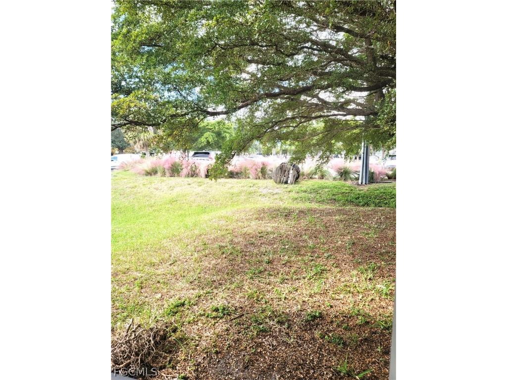 1014 Country Club Boulevard #2 Cape Coral FL 33990 2026010535 image10
