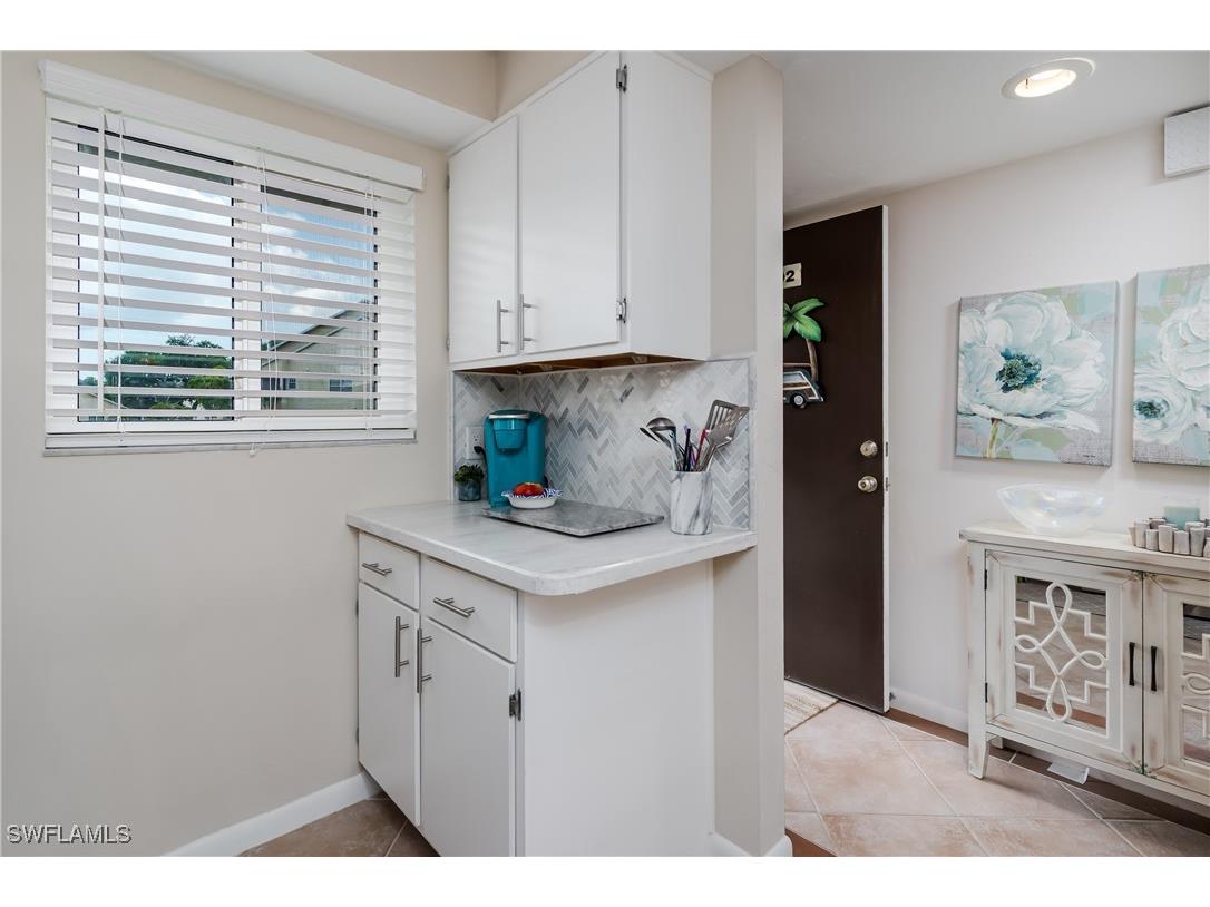 1014 Manatee Road #F102 Naples FL 34114 225038088 image5