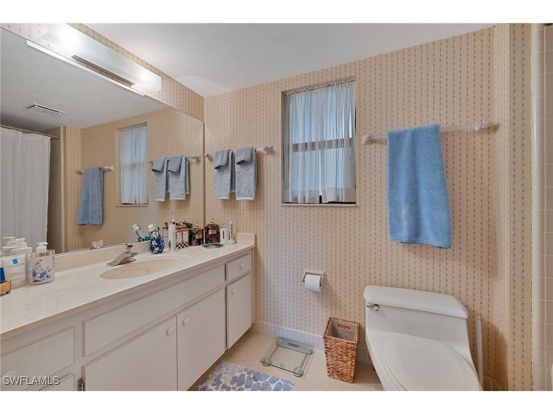 1014 Wildwood Lane #1014 Naples FL 34105 226001229 image11