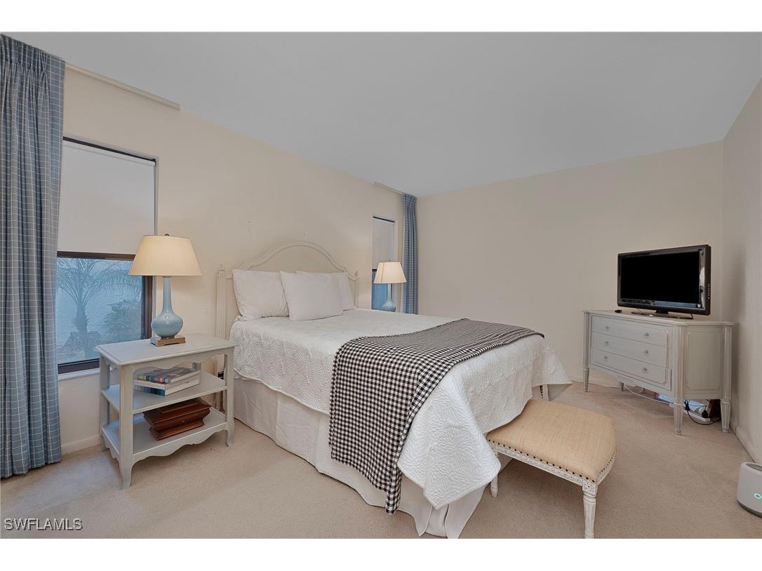 1014 Wildwood Lane #1014 Naples FL 34105 226001229 image12