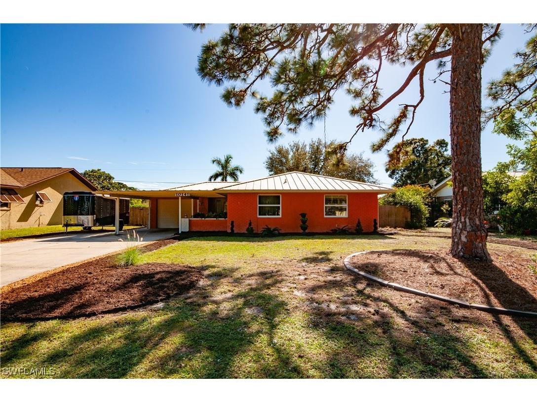 10141 Tropical Drive Bonita Springs FL 34135 223086813 image1