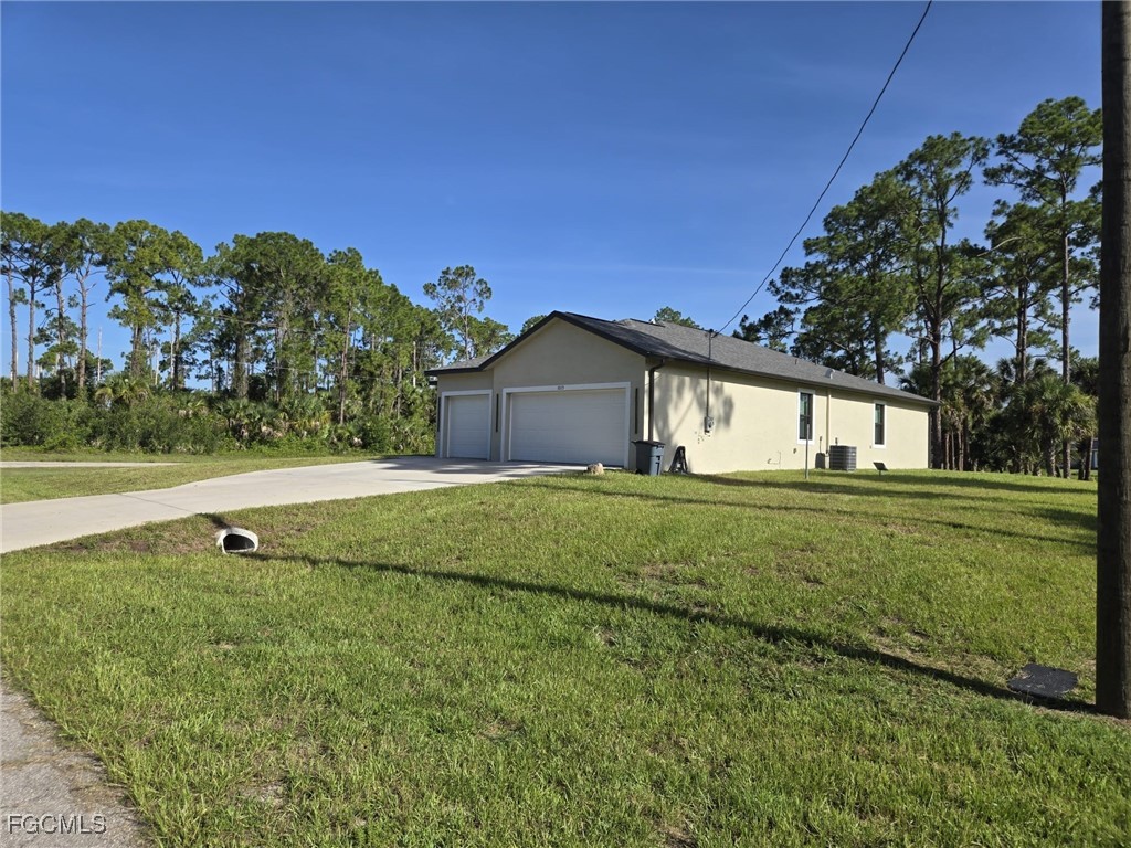 1015 Balboa Avenue Labelle FL 33935 2025000073 image1