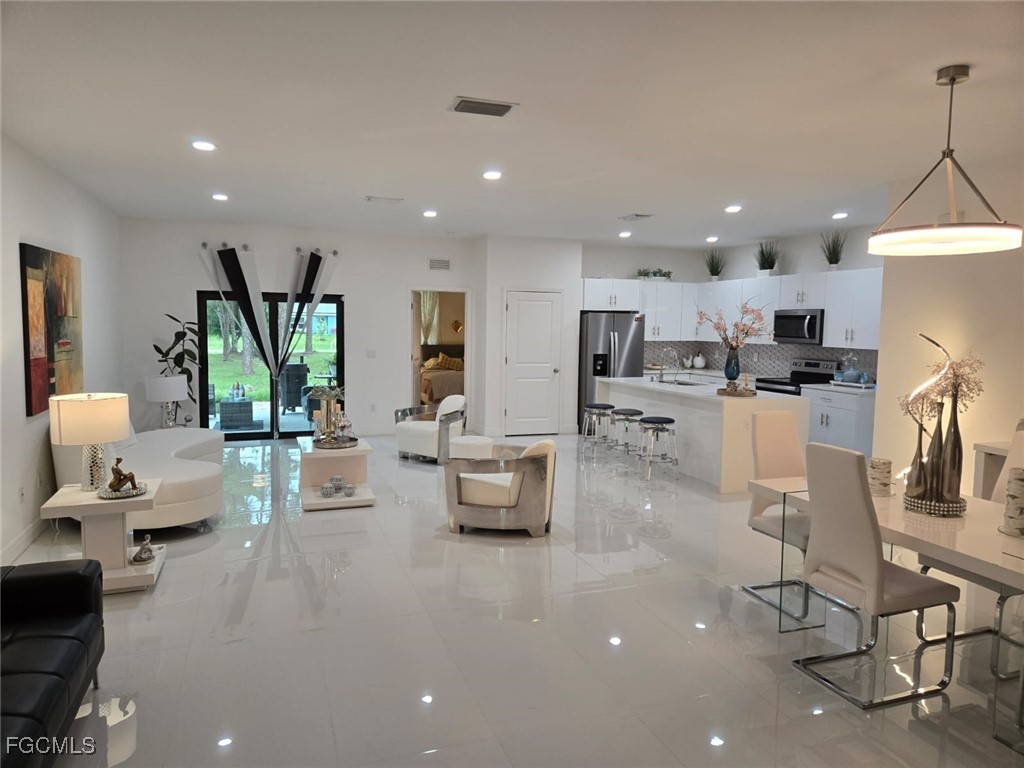 1015 Balboa Avenue Labelle FL 33935 2025000073 image16