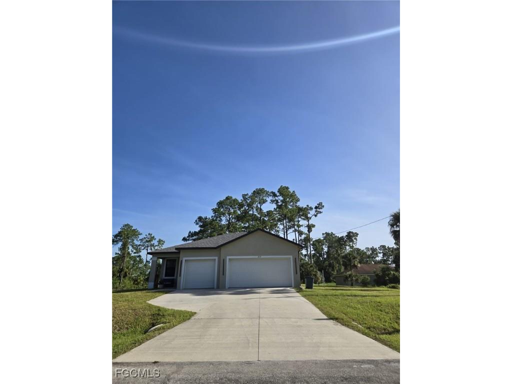 1015 Balboa Avenue Labelle FL 33935 2025000073 image2